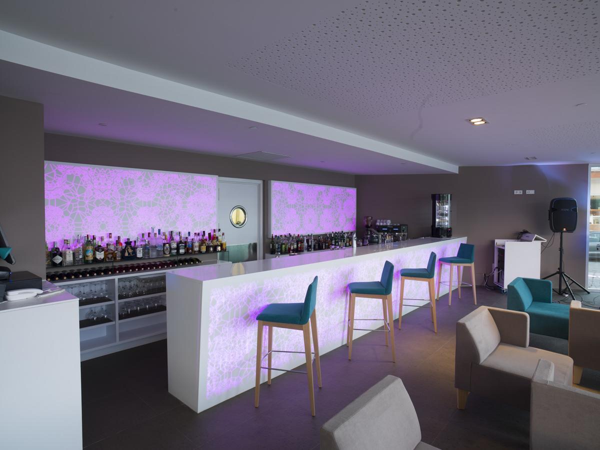 Son Moll Sentits Hotel & Spa - Adults Only 칼라 라트자다 외부 사진